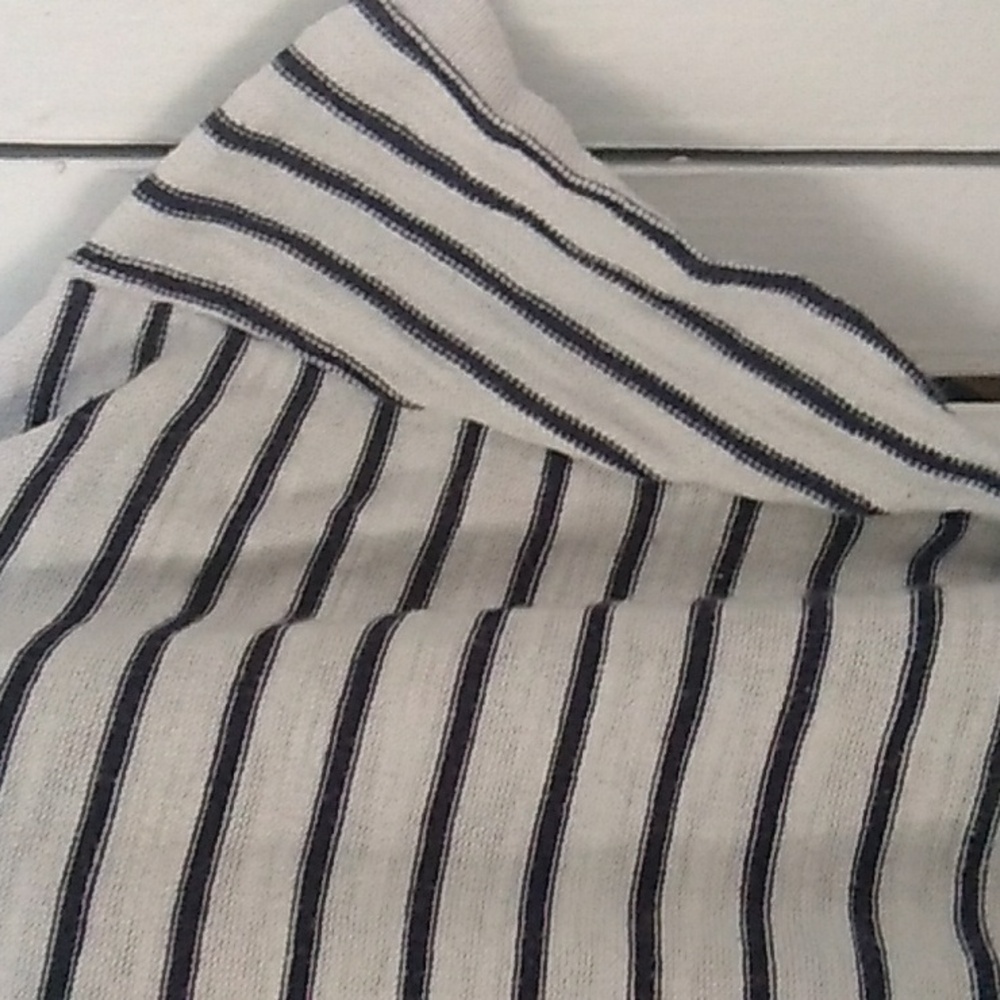 Loft Striped White and Black Women's Top LG (May be Very Dark navy) - Picture 4 of 7